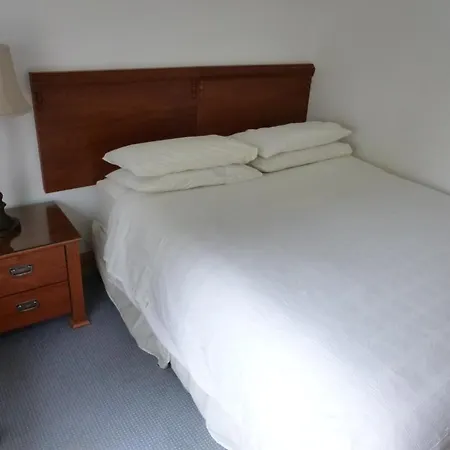 Acton Nocleg ze śniadaniem Cork